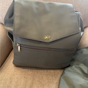 Freshly Picked Classic backpack diaper bag Sage green with changing pad